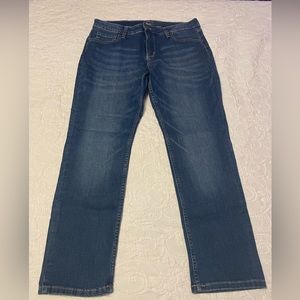 Brand New - Bass Jeans: Size 12P. In excellent condition